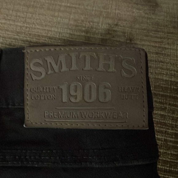 Brand New Men Black Carpenter Shorts. Brand: Smith’s WorkWear Size 36 - Picture 8 of 8
